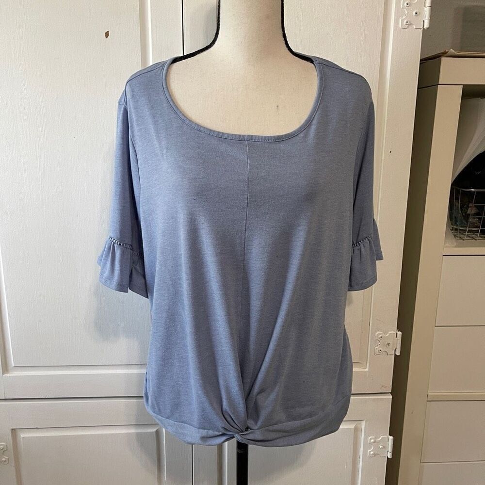 Luxology Short Sleeved, Scooped Neck Tie Waist Blouse, Size XL‎
